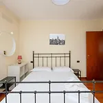 I Host - Russoli 7 Milano