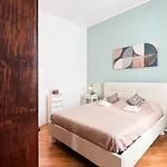شقة Porta Venezia Elegante