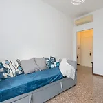 Homelovers Bright And White House Navigli District Lejlighed