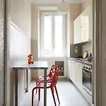 Apartment Spacious And Comfortable - Porta Romana *