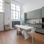 Cozy And Elegant Design Loft דירה מילאנו