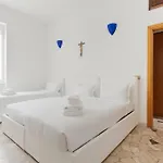 Guesthost - Cozy Varesina Area Apartment Milan