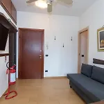 I-host 2br With Balcony Porta Romana Милан