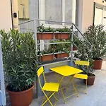 Nestco The Townhouse Jenner Apartamento