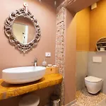 Charm Two-room Bocconi Navigli Darsena Apartamento Milão