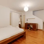 Apartamento Guesthost - On Two Levels *