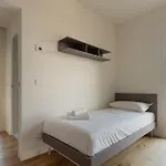 Apartment Guesthost - Modern Terrace Flat Lambrate *