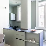 Navigli-duomo - Design Apartment, Netflix & Wi-fi 밀라노