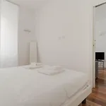 Guesthost - Comfy Ghisolfa Appartement *