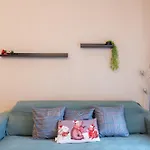 Modern 2-bed Workspace - Ac - Largo Dominioni - Casa Matildi Apartamento *