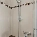 Teano Place Apartment *