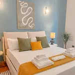 Apartament Flatsharing - Friuli House - 3 Bedrooms Mediolan