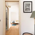 Casa Raffaello, Bohemian Chic شقة *