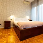 Italianflat - Colonne View - Balcony Retreat - Near Duomo Apartamento *