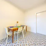 Spacious And Bright 2bdr, 2 Bathrooms شقة *