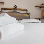 I-host 2br With Balcony Porta Romana Апартаменты *