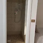 Business * ميلان