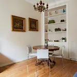 Apartment Spacious And Comfortable - Porta Romana *