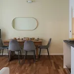 דירה Elegant Luxury In Historic Center - M2 *