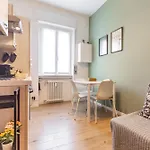La Casa Di Tobia * Milánó