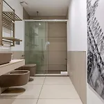 Casa Bellini - San Babila - Leia Hospitality Lägenhet