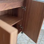 Business * ميلان