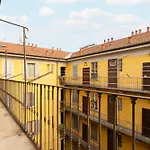 Charm Two-room Bocconi Navigli Darsena Apartamento *