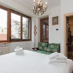 Lägenhet I-host 2br With Balcony Porta Romana Milano