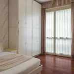Elegant Luxury In Historic Center - M2 דירה מילאנו