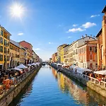 The Luxe Naviglio - 5 Min From Metro M4 Frattini