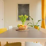 Private Parking In Chinatown - Bright Pearl Apartament Mediolan