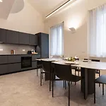 Nerogiardini - Lusso E Design A San Babila * ميلان