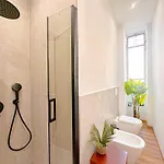 Flatsharing - Friuli House - 3 Bedrooms Mailand