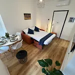 Apartamento Homesix *
