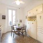 Vintage Chic Flat Steps From Fiera & Wi-fi Daire Milano