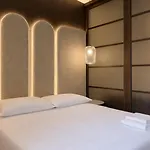 Luxury Station *
