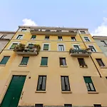 Casa Bellini - San Babila - Leia Hospitality Lägenhet Milano