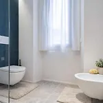 Nerogiardini - Lusso E Design A San Babila شقة