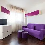 Lägenhet I-host Spacious 2br With 2 Baths & Balcony Milano