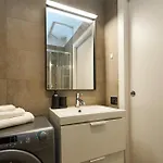 Absolute Luxury Home, 15 Minutes Walk San Siro Apartamento