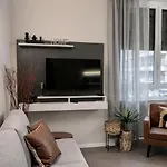 Leone 44 Fd Metro Tolstoi *