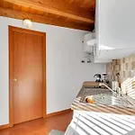 Alessia's Flat - Michetti