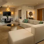 Hilton 4*