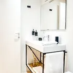 아파트 Corso Vittorio Emanuele Grandsuite - Position In Next To Duomo *