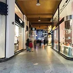 Apartment Corso Vittorio Emanuele Grandsuite - Position In Next To Duomo Milan