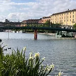 Guesthost - Darsena & Navigli Cosy Flat *