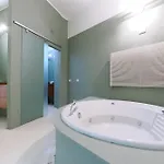 شقة Prestige Boutique Homes - Exlcusive Garden & Pool *