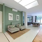 Prestige Boutique Homes - Exlcusive Garden & Pool