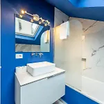Spacious 3 Bedroom 2 Bathroom Near Metro Crocetta Center 公寓