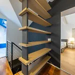 Spacious 3 Bedroom 2 Bathroom Near Metro Crocetta Center 米兰